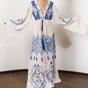 Fillyboo Strawberry Fields Women's Embroidered Gown In Royal Blue